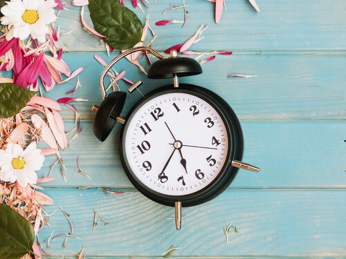 clock-flowers-petals_4-3.jpg